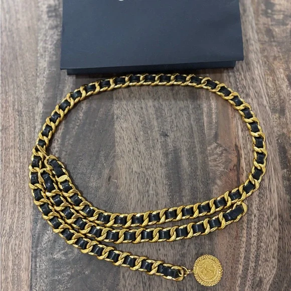 Authentic CHANEL CHUNKY Vintage 1994 belt gold leather 80cm - Picture 11 of 15